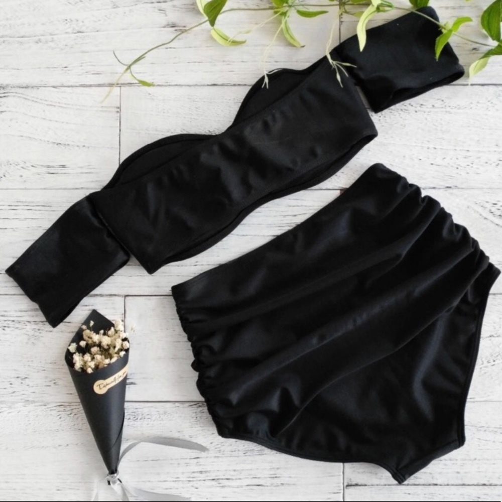 CLEARANCE Black Off Shoulder High Waist Retro Bikini Set - Picture 5 of 5